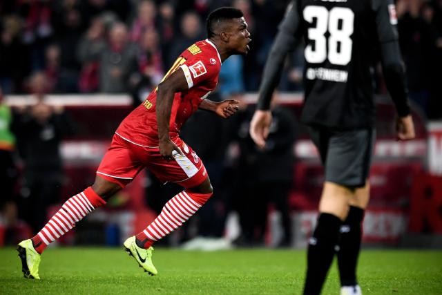 布伦森55分尼克斯豪取7连胜 老鹰灭热火3连胜